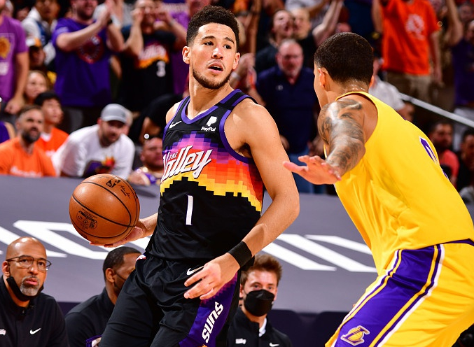  太阳三巨头首秀惨败马刺  